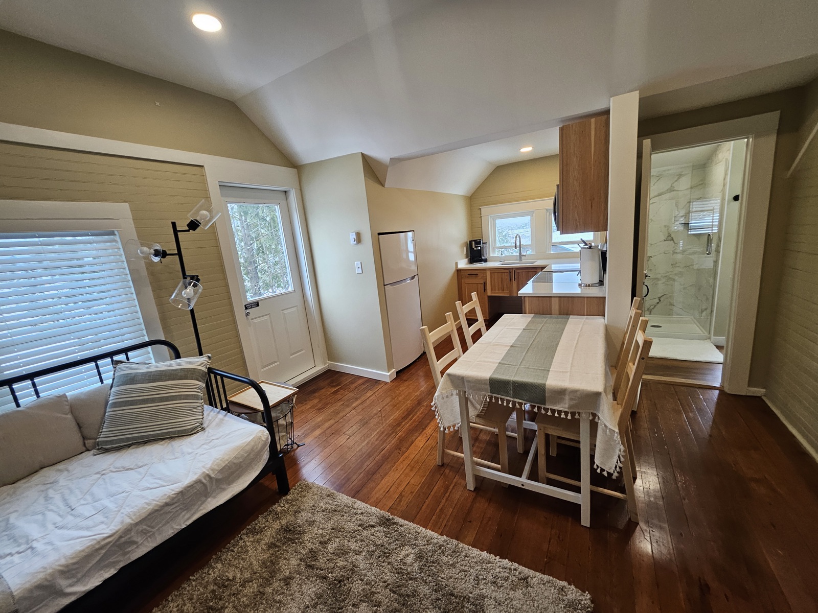 Living area of the third floor seasonal suite